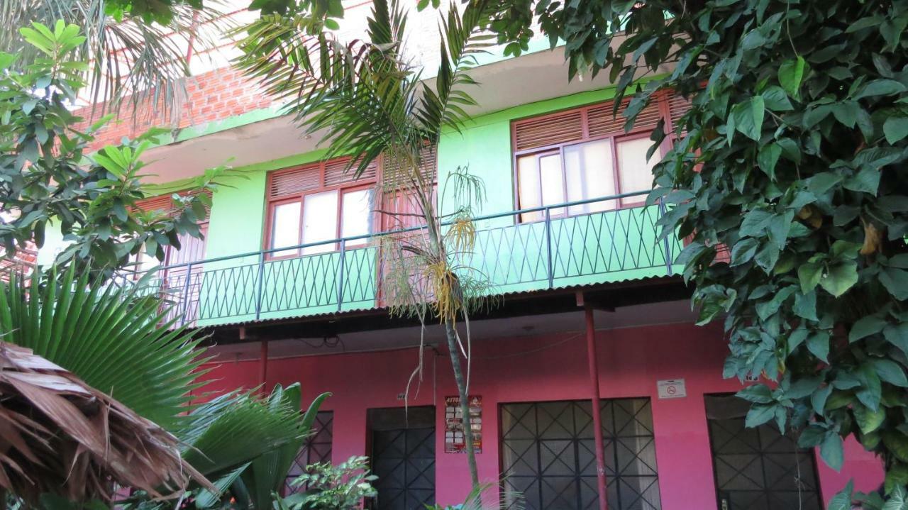 Tambopata Hostel Bambu Пуэрто-Мальдонадо Экстерьер фото